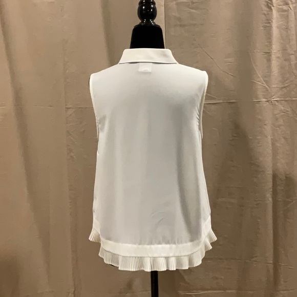 CAbi "Pleat" Top - Picture 2 of 4